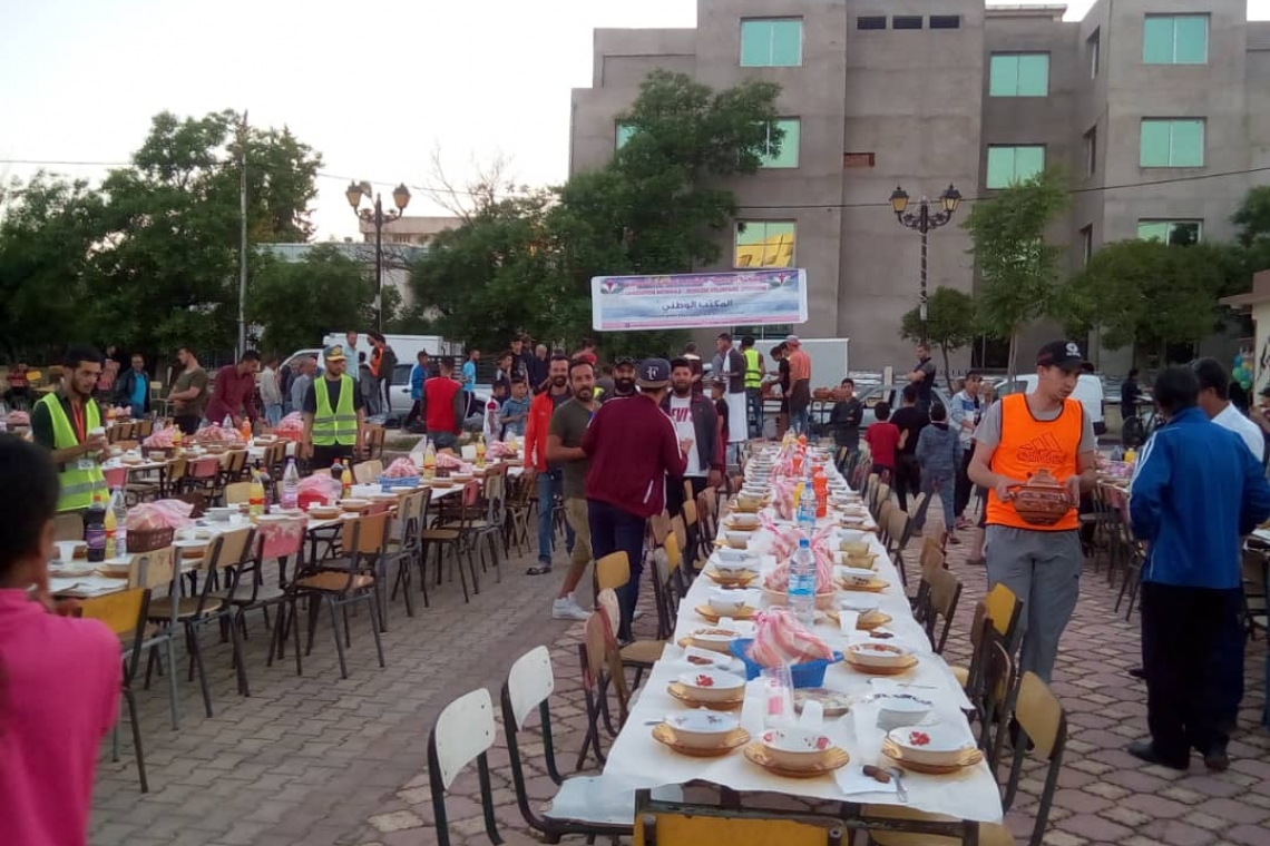 جمعية الشباب المتطوع تنظم إفطار جماعي - الجزائر